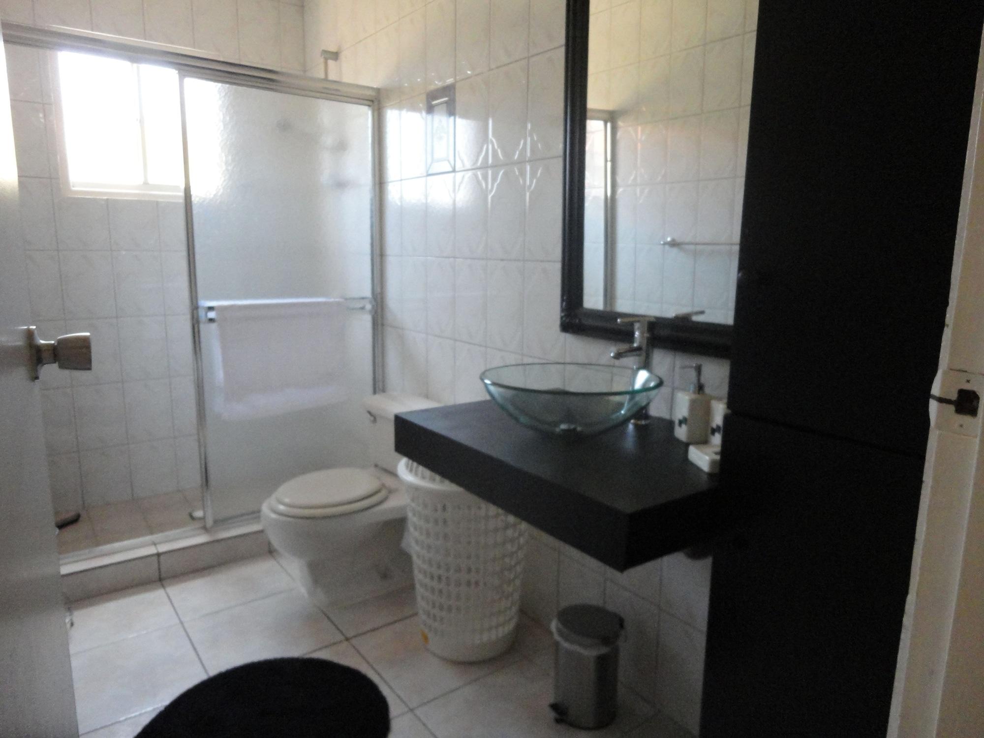 Baño Alta Montaña Apartments