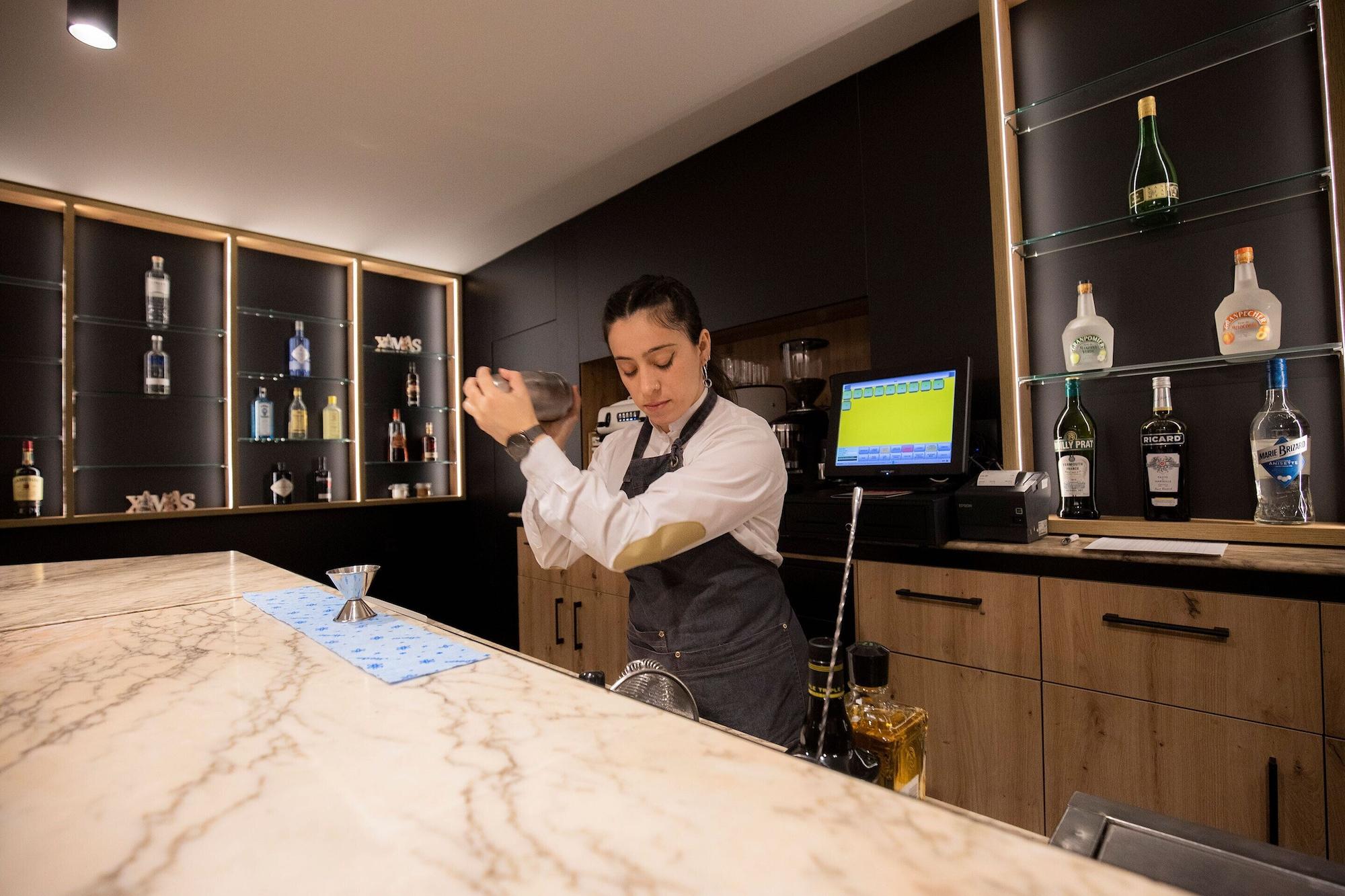 Bar/Salón Hotel Comtes d'Urgell by Nexta