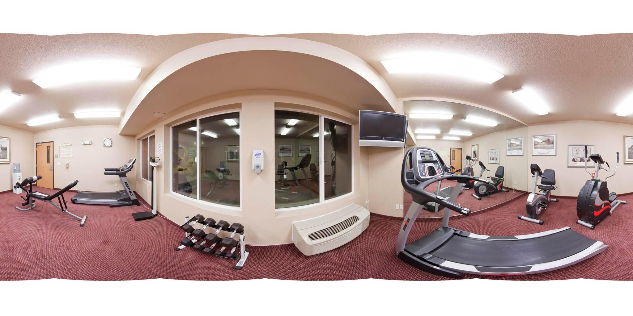 Instalaciones Recreativas Holiday Inn Express Hotel & Suites Roseville - Gal