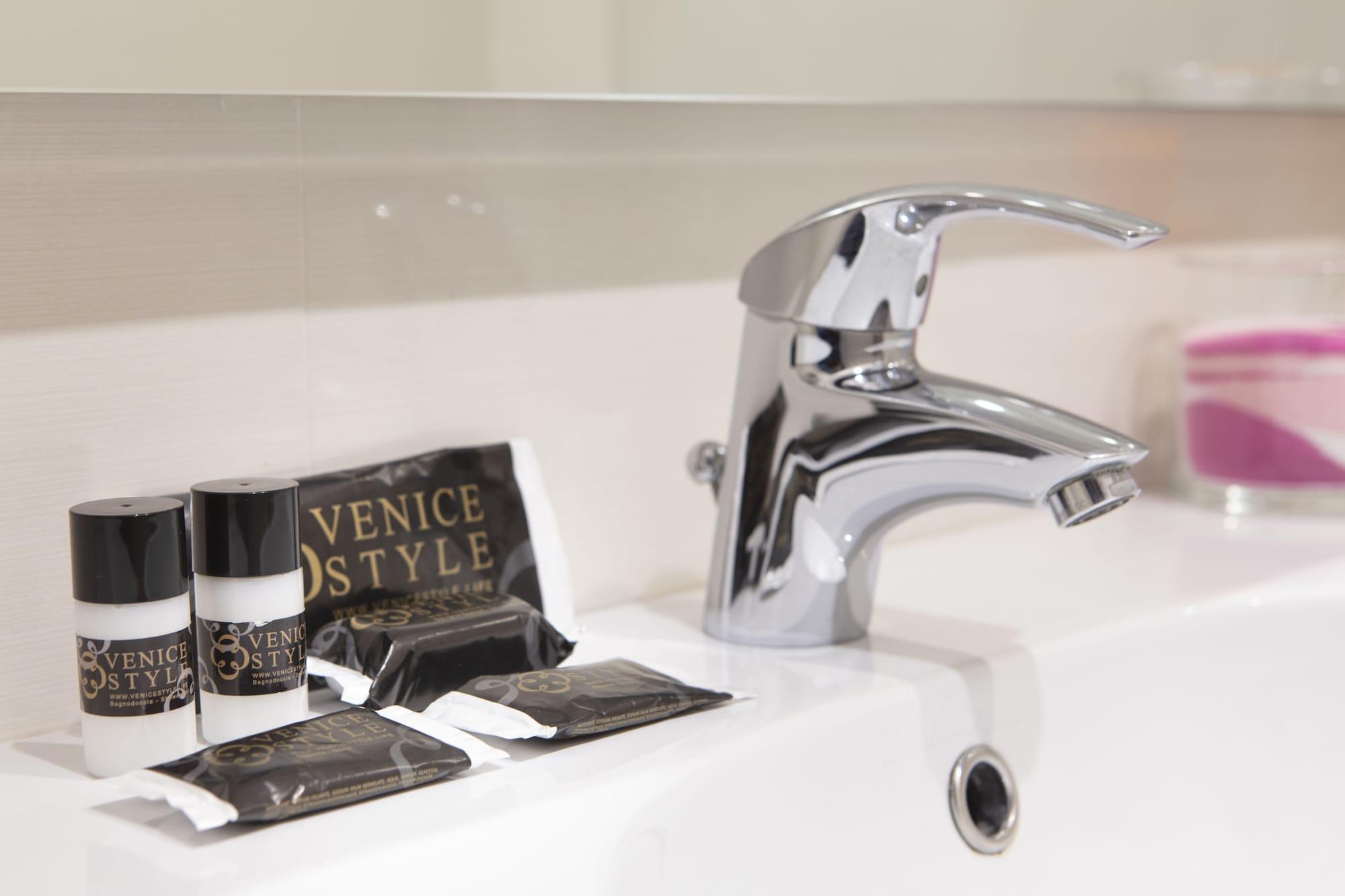 Set de Habitación Smart Hotel Holiday