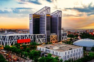 Alojamiento - Park Mall Hotel & Conference Center