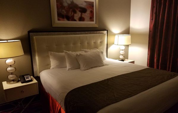 Escape to Luxury at Desert Club Resort - Your Ultimate Desert Oasis Awaits - Hoteles con jacuzzi en Las Vegas, Nevada