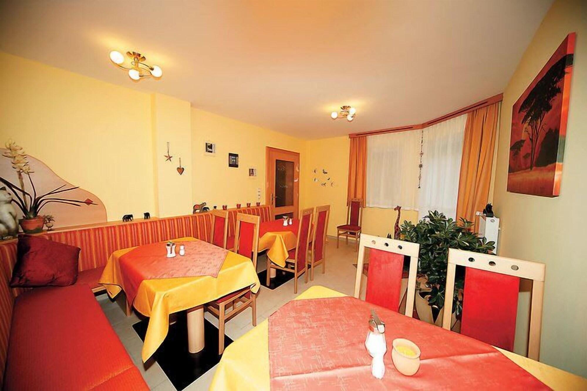 Restaurant Hotel Garni Zerza