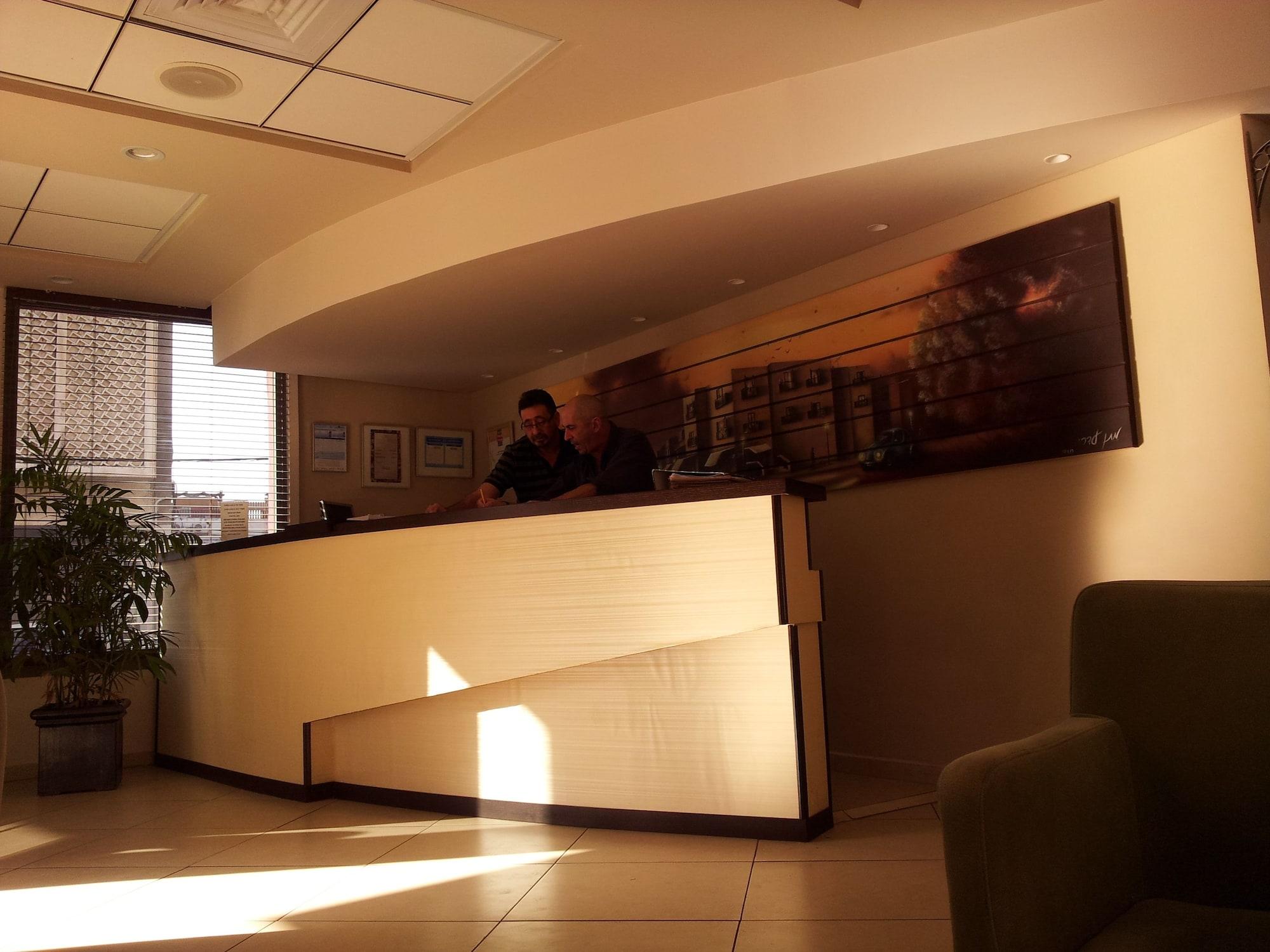 Vista Lobby Imperial Hotel