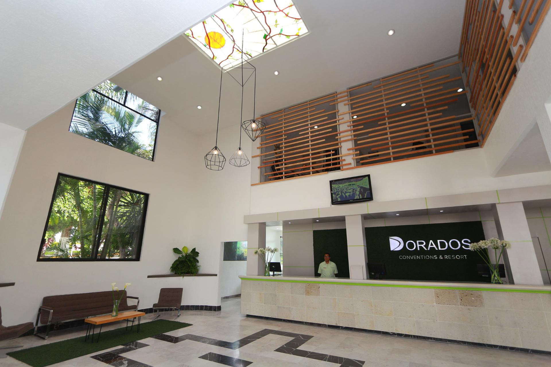 Vista Exterior Dorados Conventions & Resort
