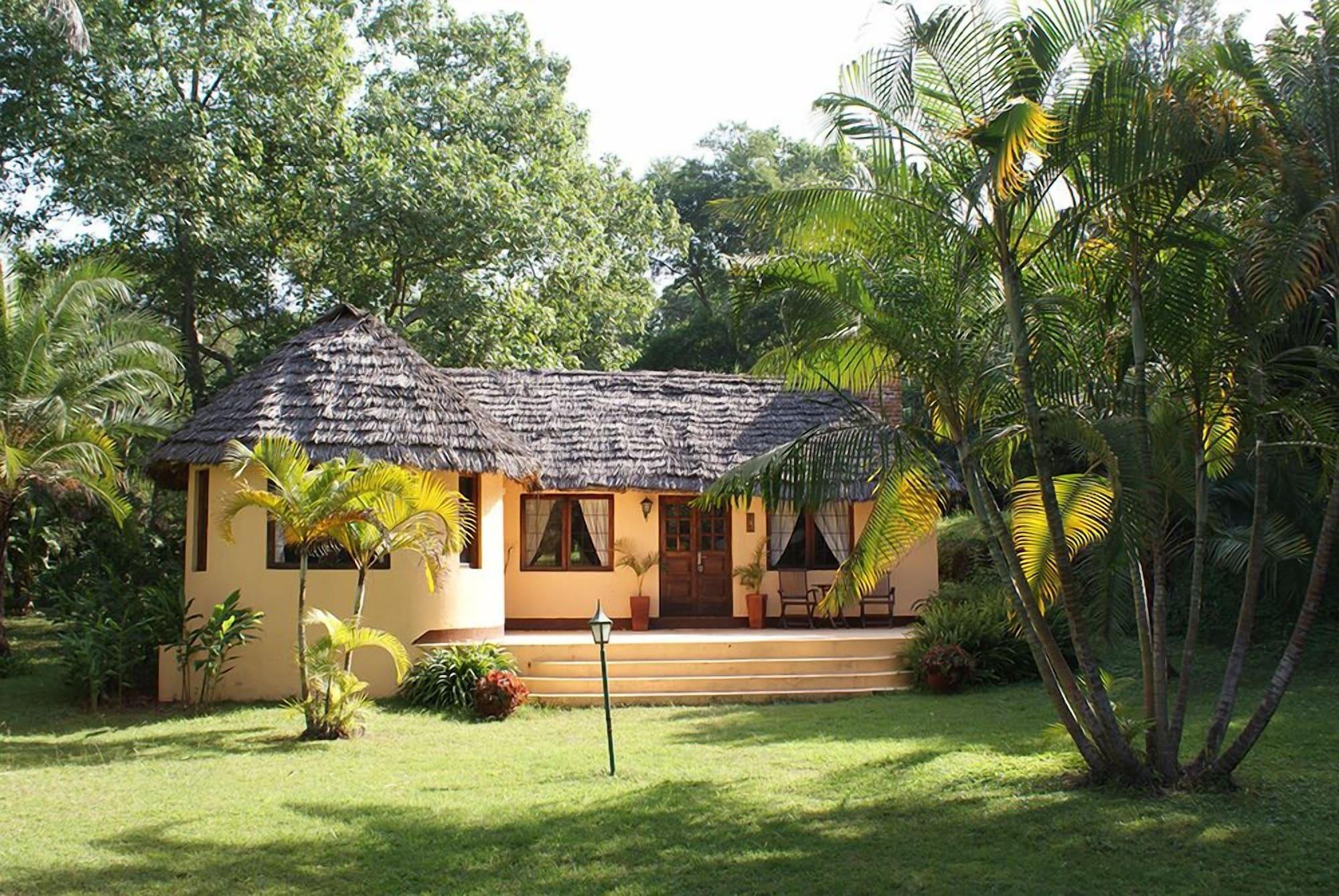 Varios Arusha Safari Lodge