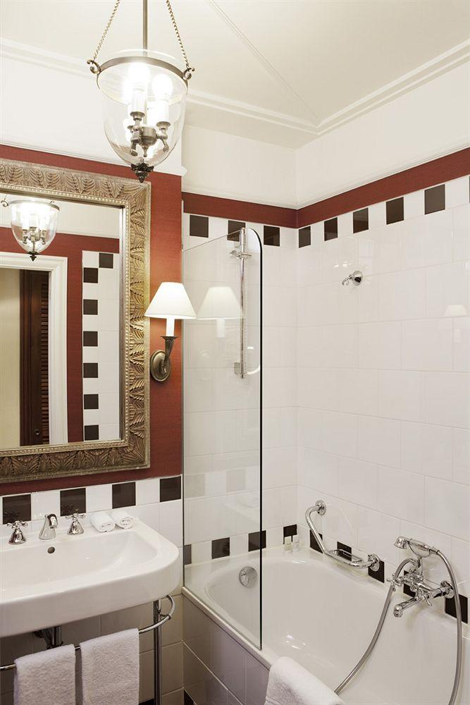 Equipamiento de Habitación Kipling Manotel