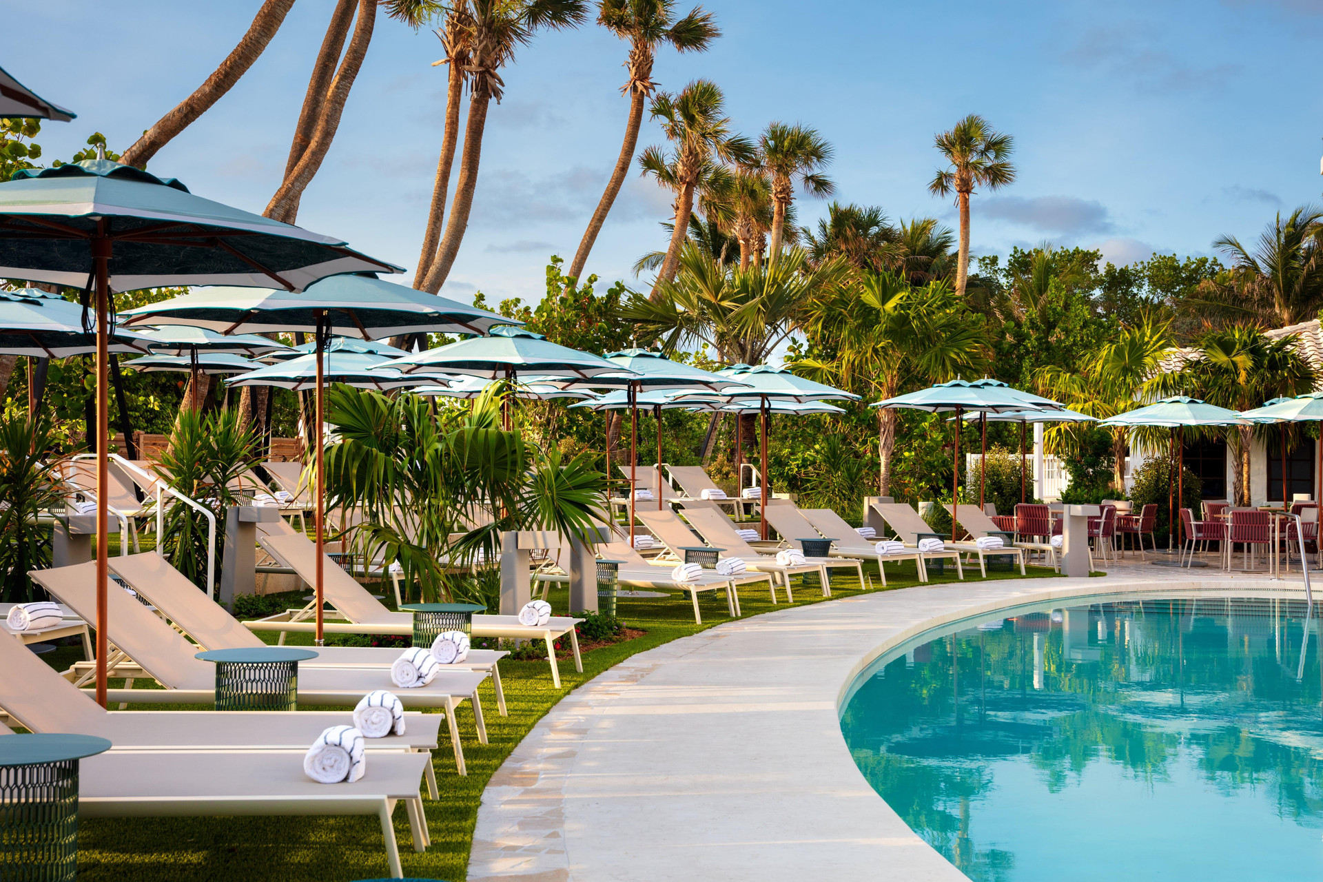 Vista Piscina Andaz Miami Beach Resort & Spa