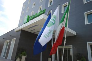 Alojamiento - Holiday Inn Milan Nord Zara by IHG