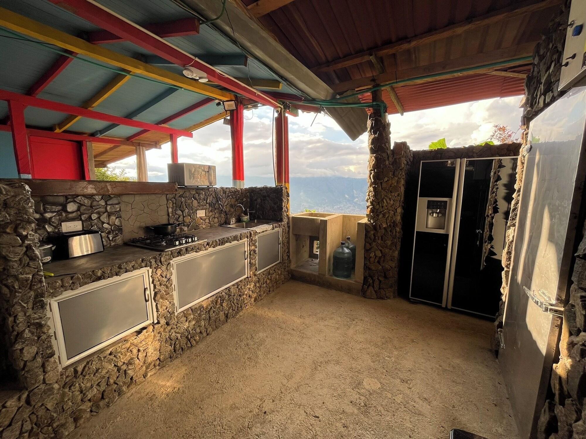 Equipamiento de Habitación Medellin Don leandro Coffee farm  Glamping