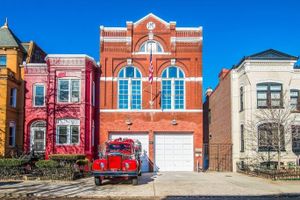 Alquiler Vacacional - Historic DC Firehouse Penthouse Loft