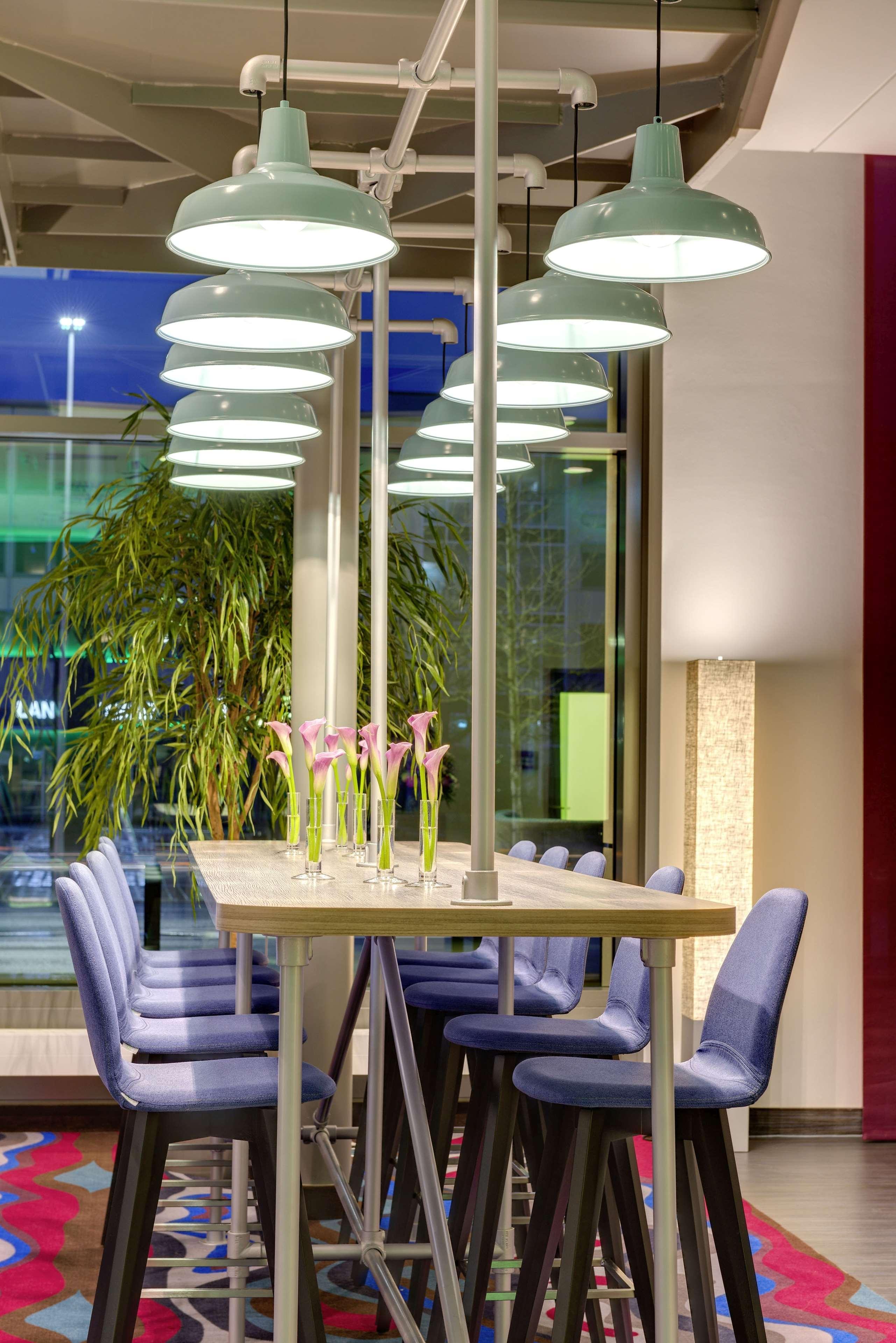 Bar/Salón Park Inn by Radisson Neumarkt