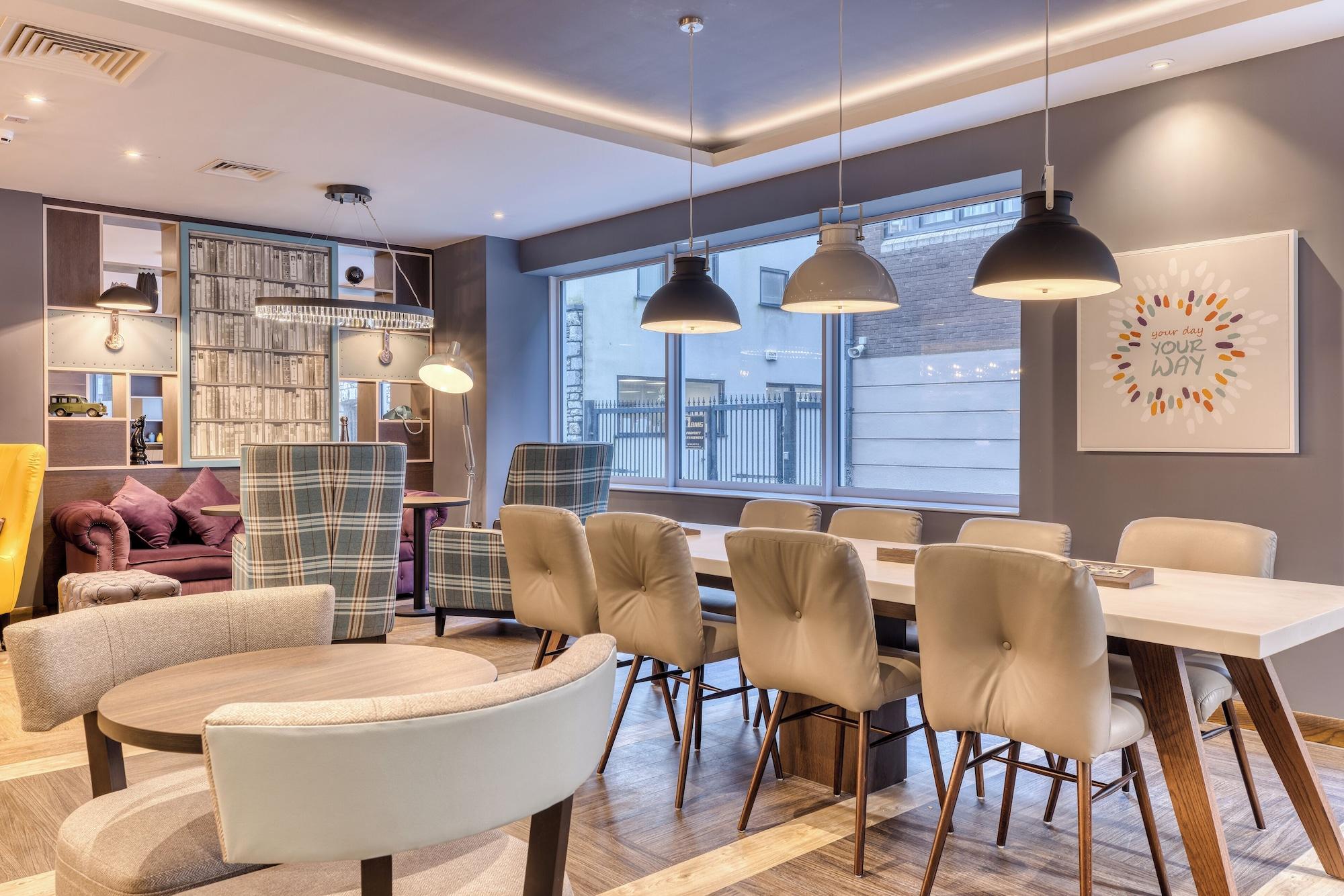 Vista Lobby Premier Inn Cork City Centre