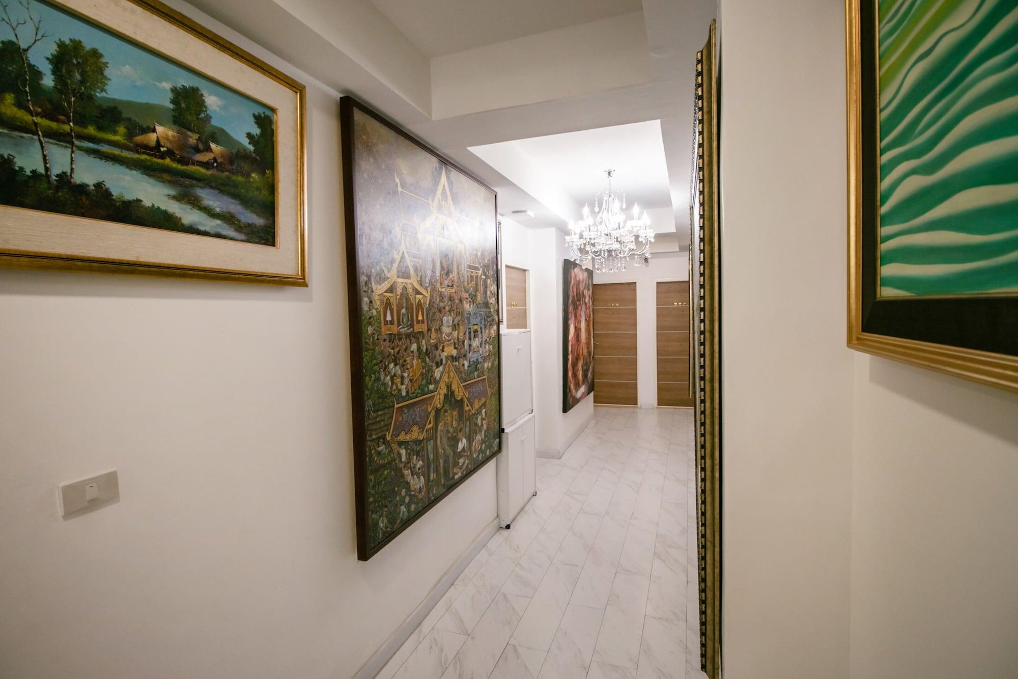 Varios OYO 568 Art Hotel Hua Lamphong - Hostel