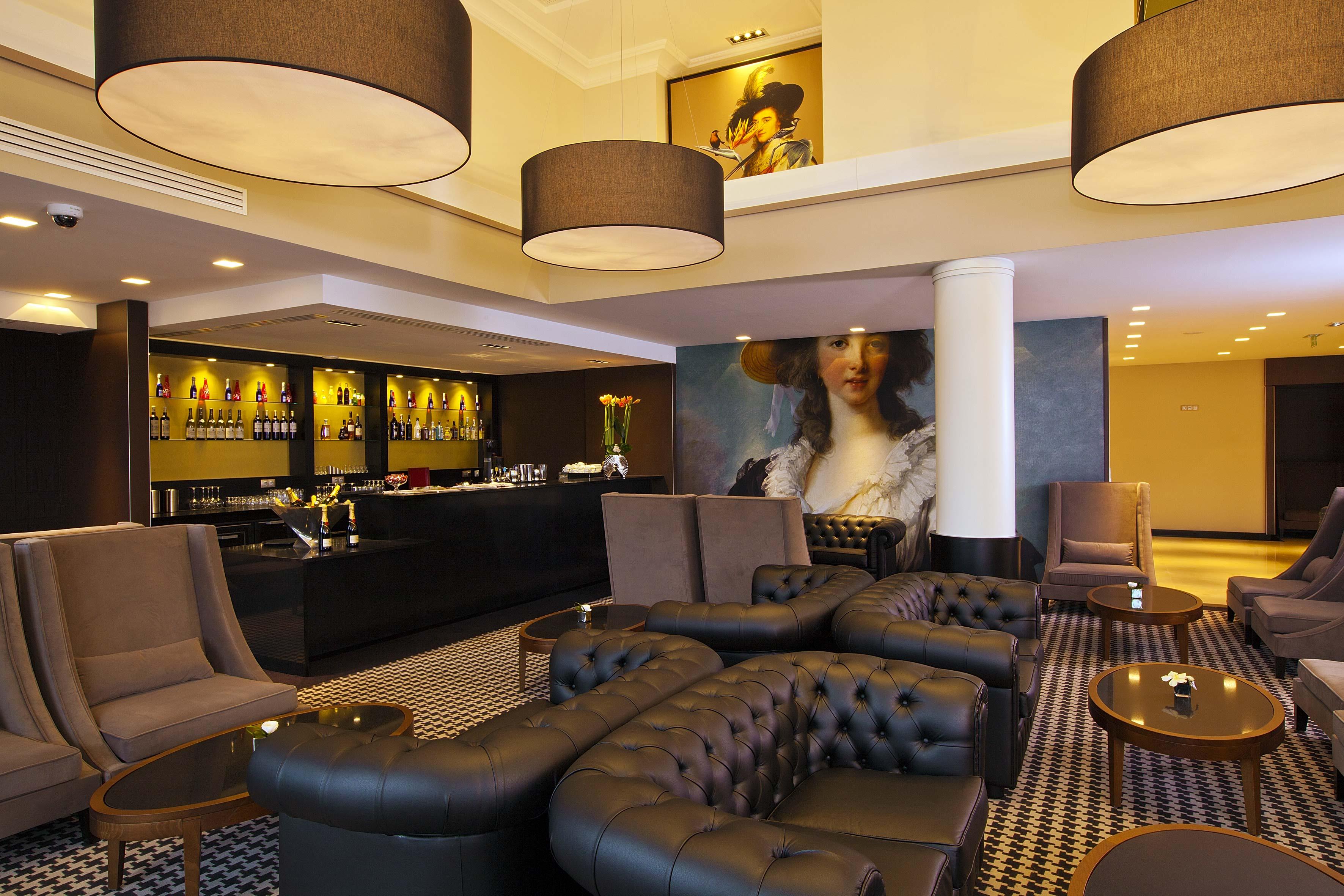 Bar/Salón City Residence Paris CDG Airport
