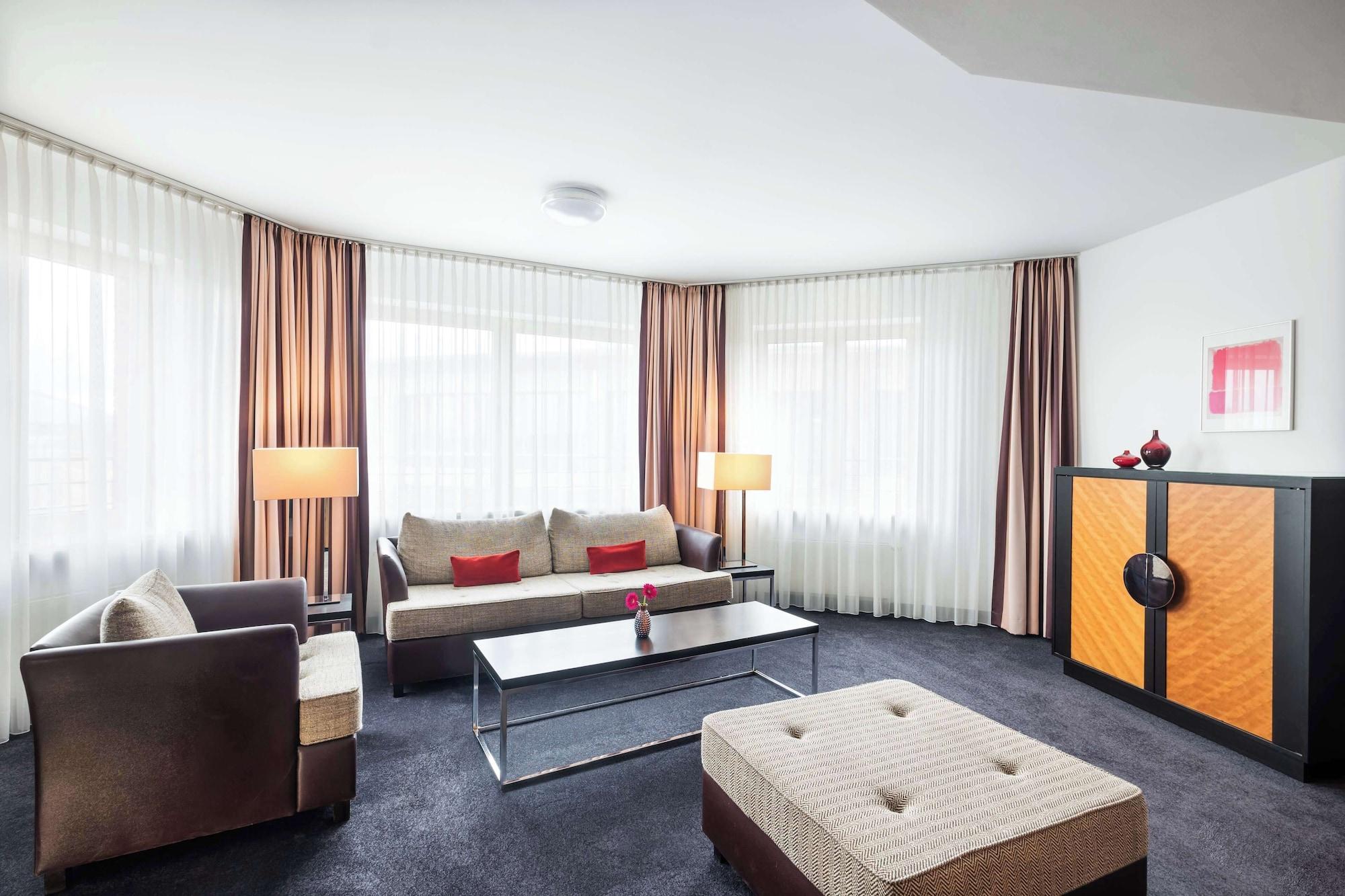 Habitación Lindner Hotel Frankfurt Main Plaza, part of JdV by Hyatt