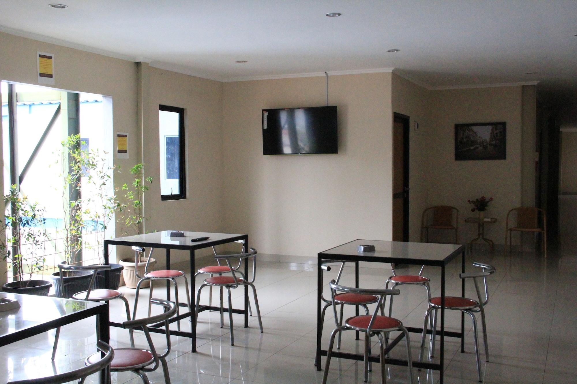 Vista Lobby Intech Hostel