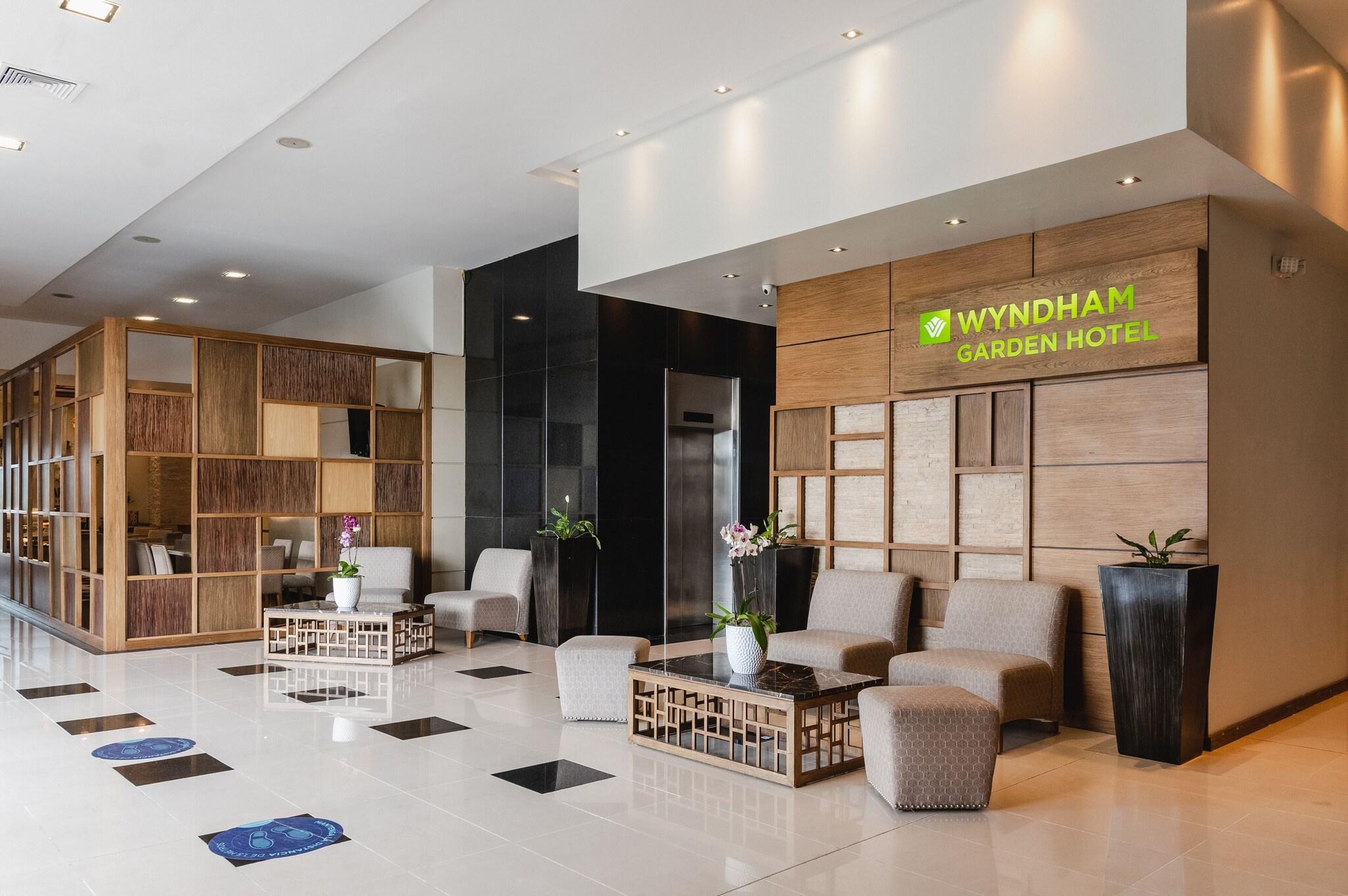 Vista Lobby Wyndham Garden Guayaquil