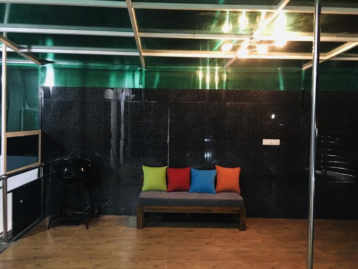 Vista Lobby Grand Star Guest House