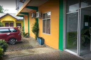 Alojamiento - OYO 93411 Syariah Hotel Tomborang