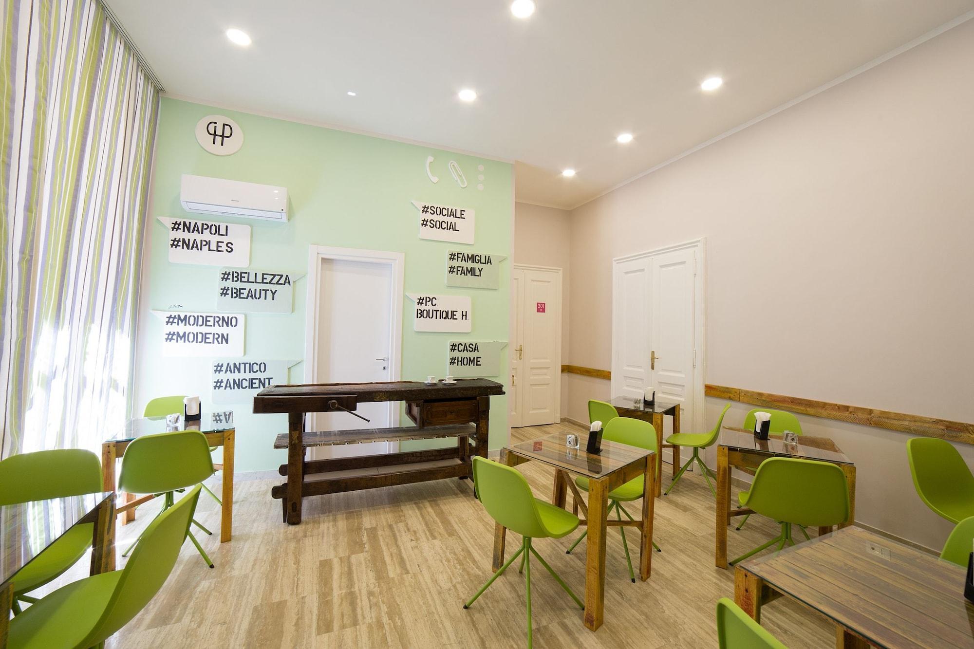 Restaurant P.C. Boutique H. Napoli Centro