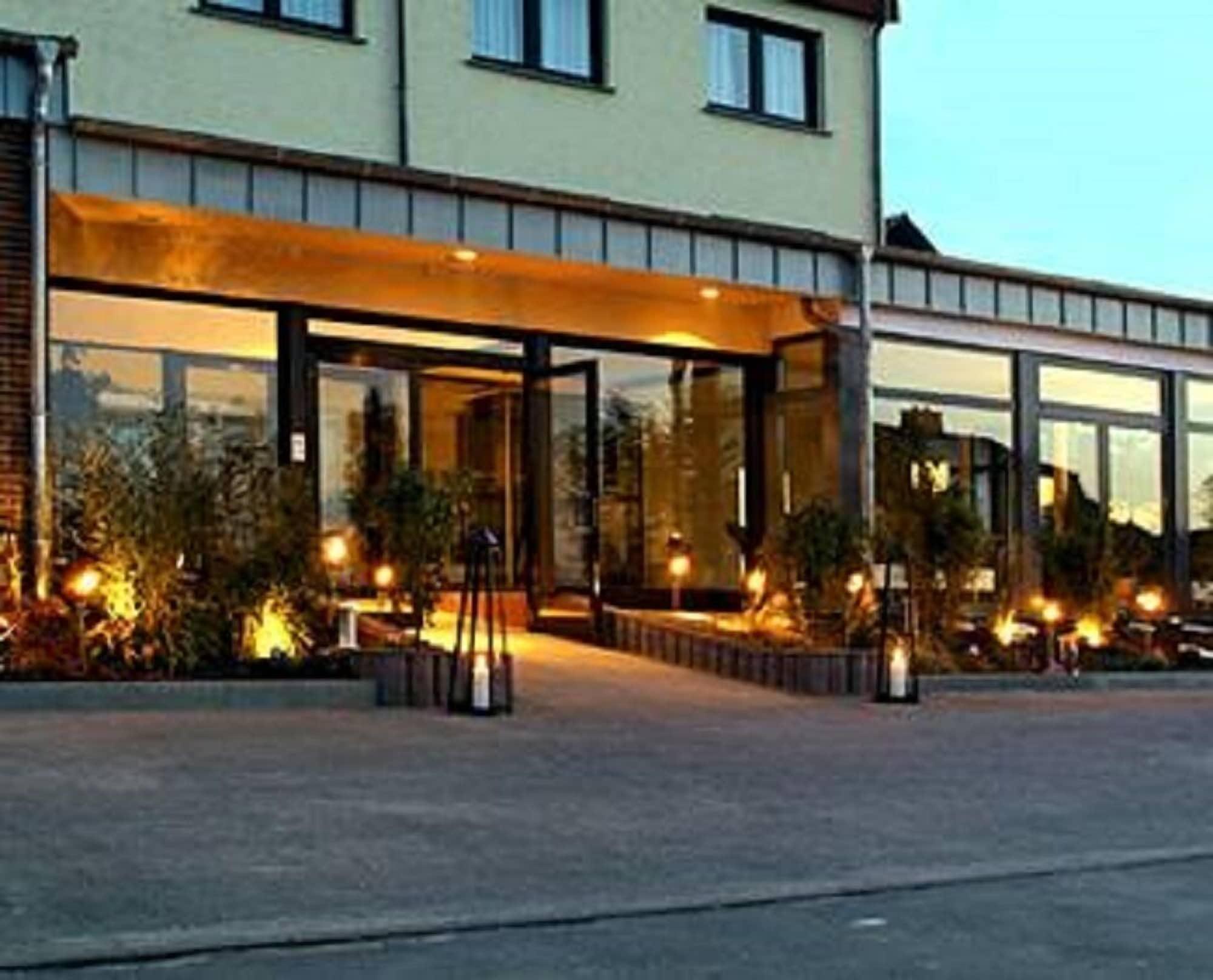 Vista Exterior Parkhotel Nieheim