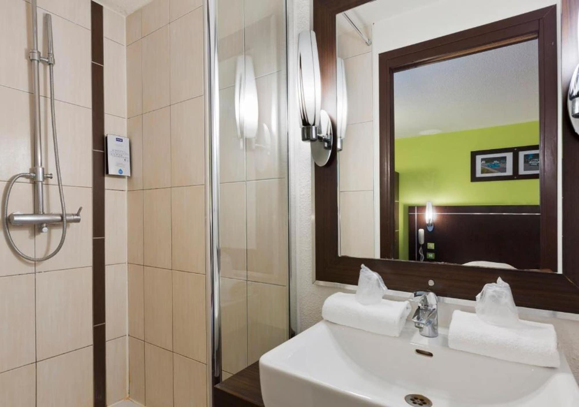 Equipamiento de Habitación Enzo Hotels Reims Tinqueux By Kyriad Direct