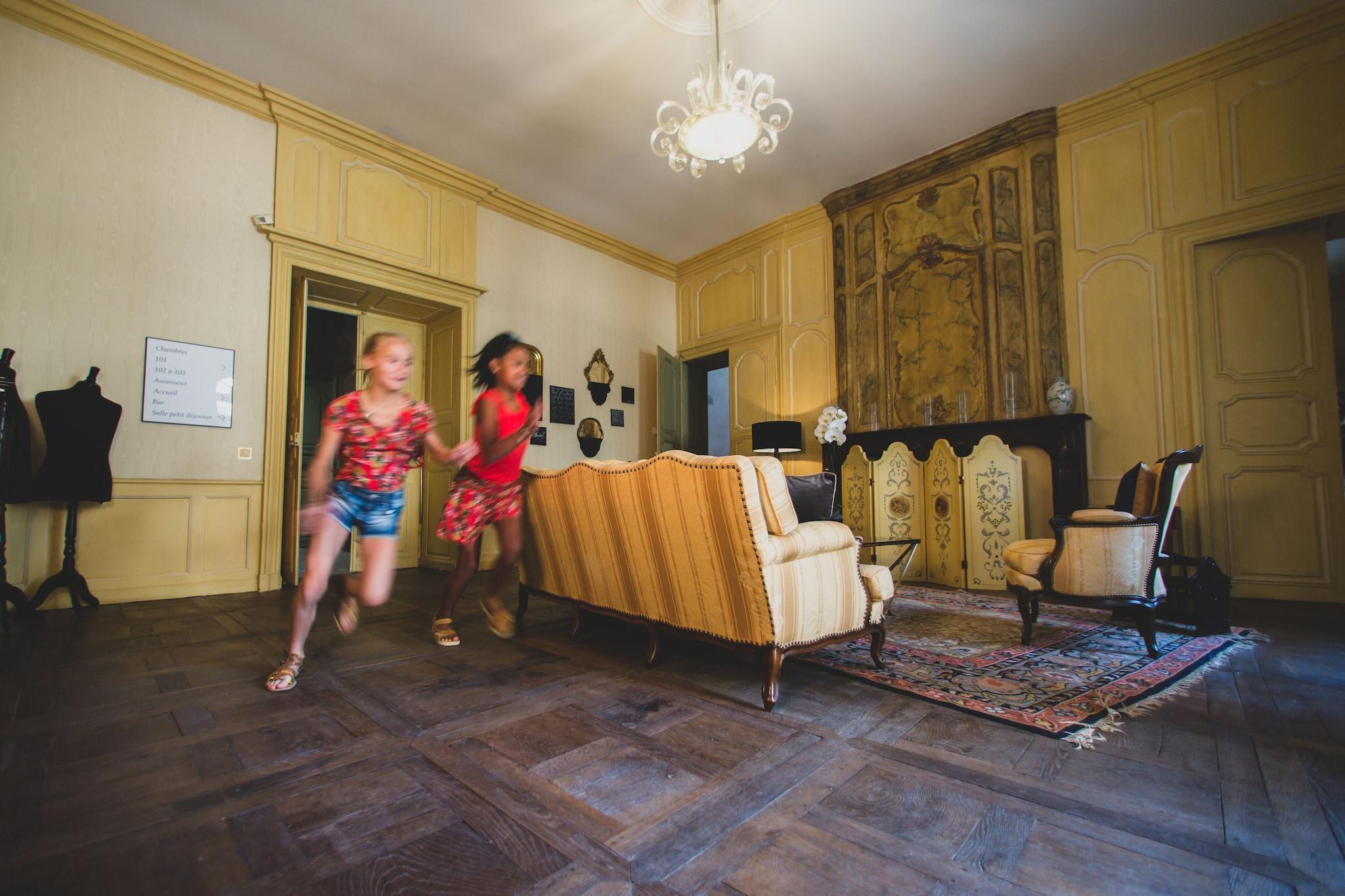 Vista Lobby Hotel Mercure Figeac Viguier du Roy