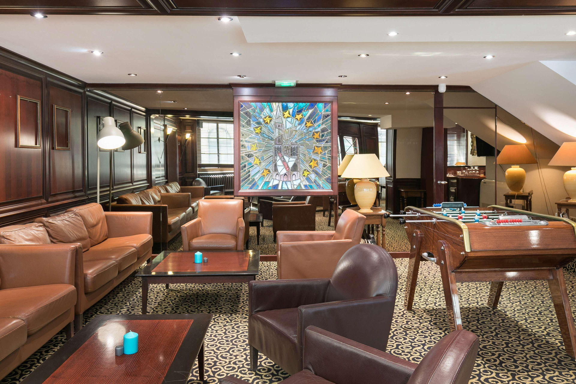 Bar/Salón Hôtel de l'Europe by Happyculture