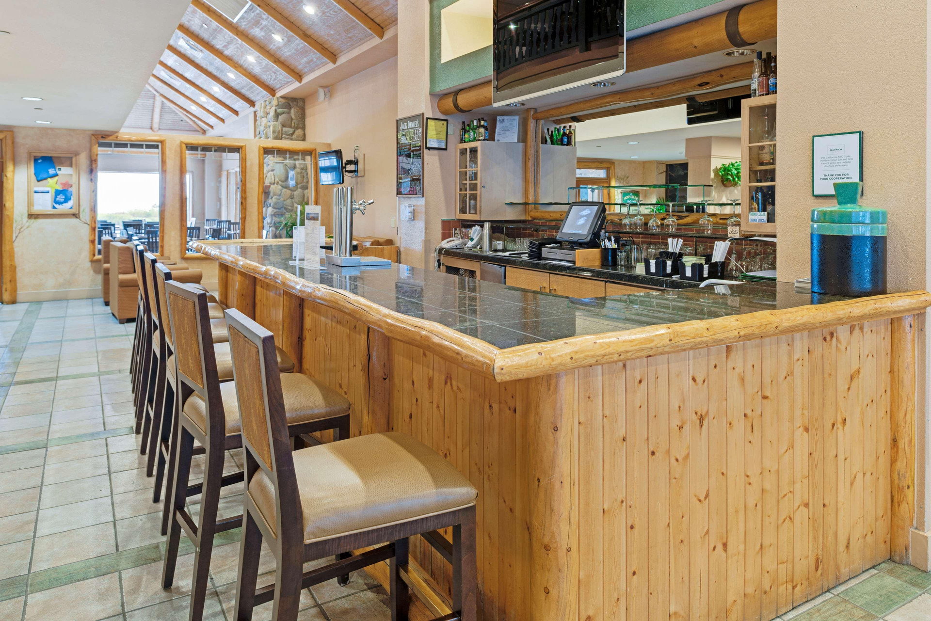 Bar/Salón Hilton Vacation Club Lake Tahoe Resort South