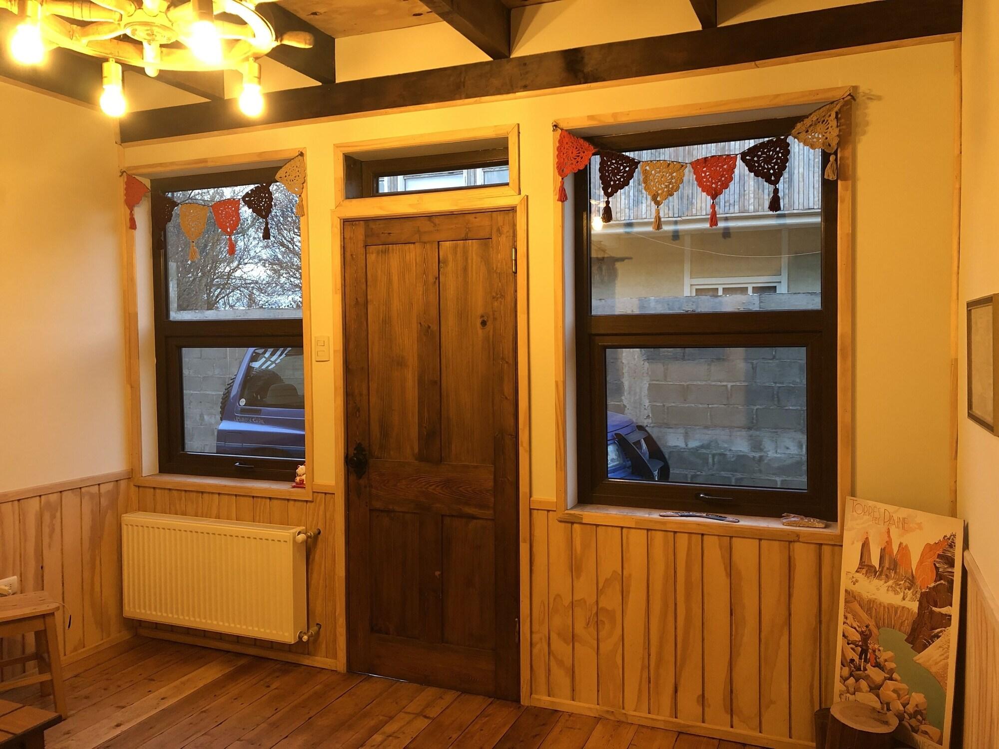 Vista Lobby Magellanicus Rustic Suites