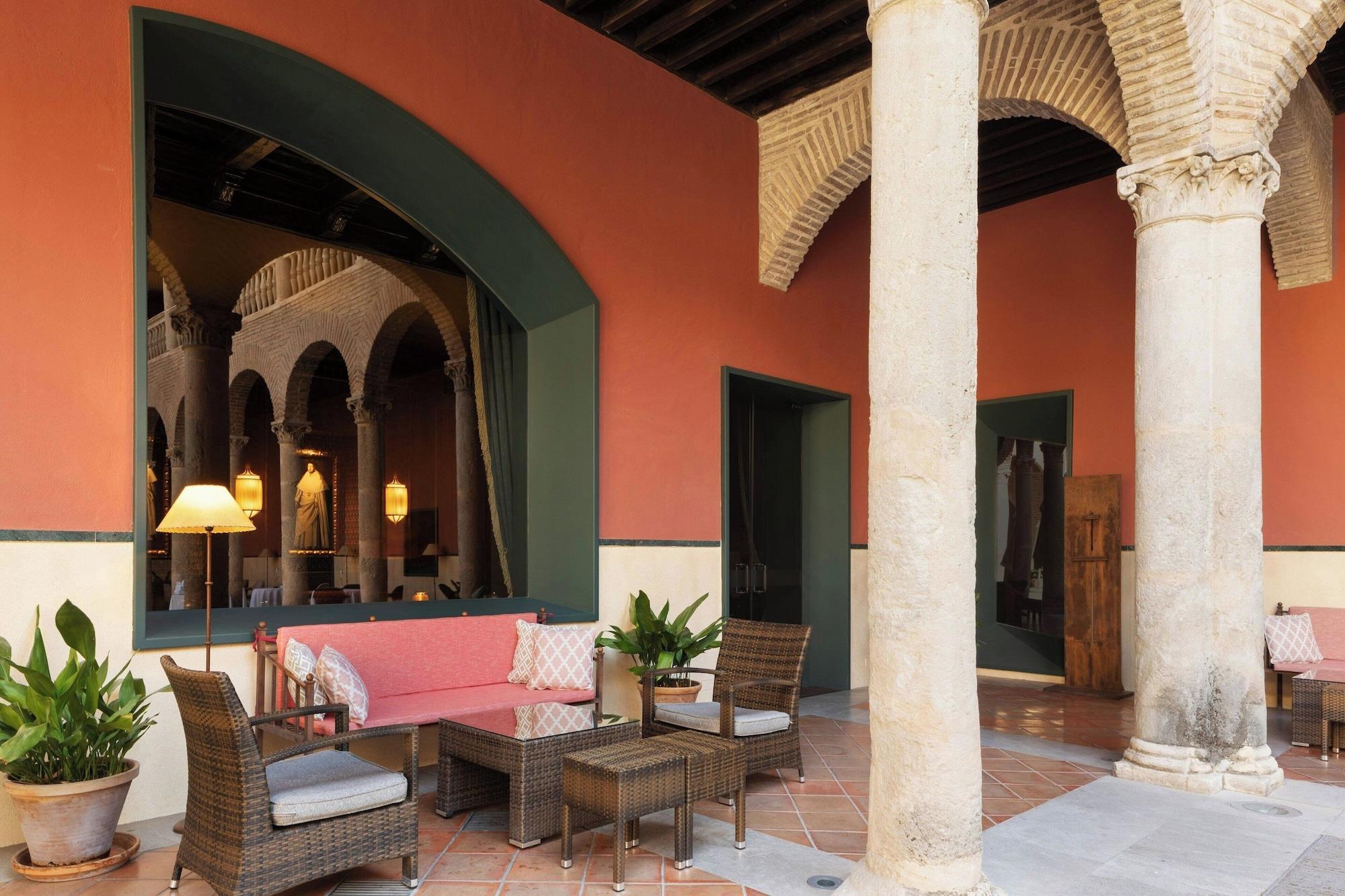 Bar/Salón Hotel Palacio de Santa Paula, Autograph Collection