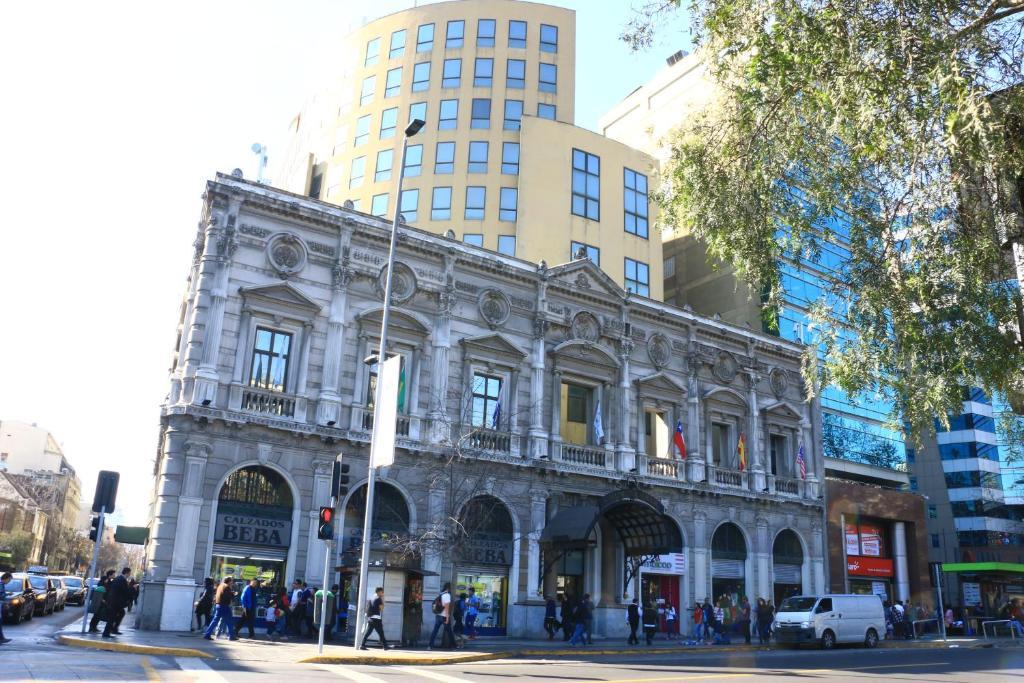 Vista Exterior Diego De Almagro Santiago Centro