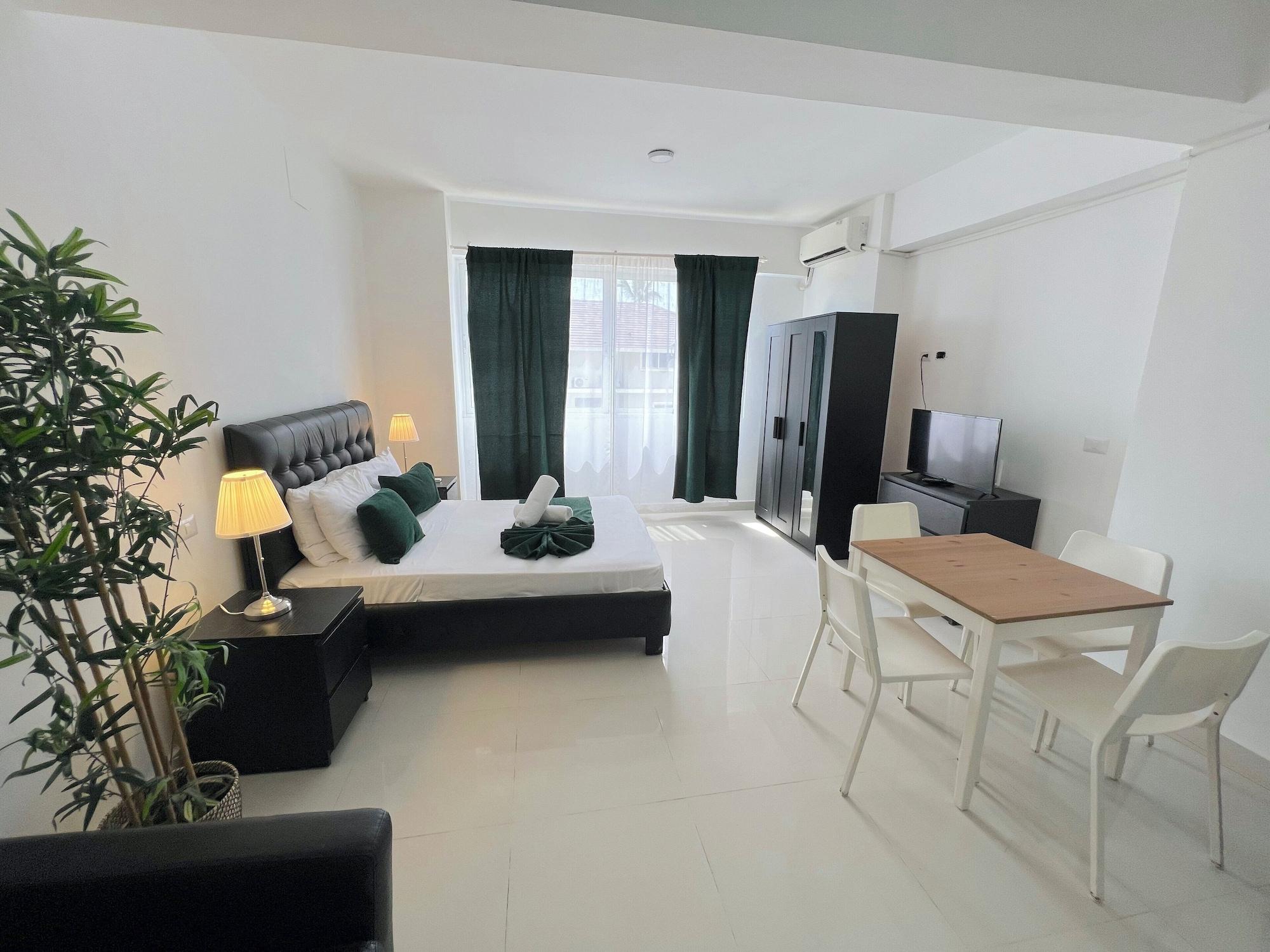 Habitación TROPICAL RETREAT at PLAYA LOS CORALES