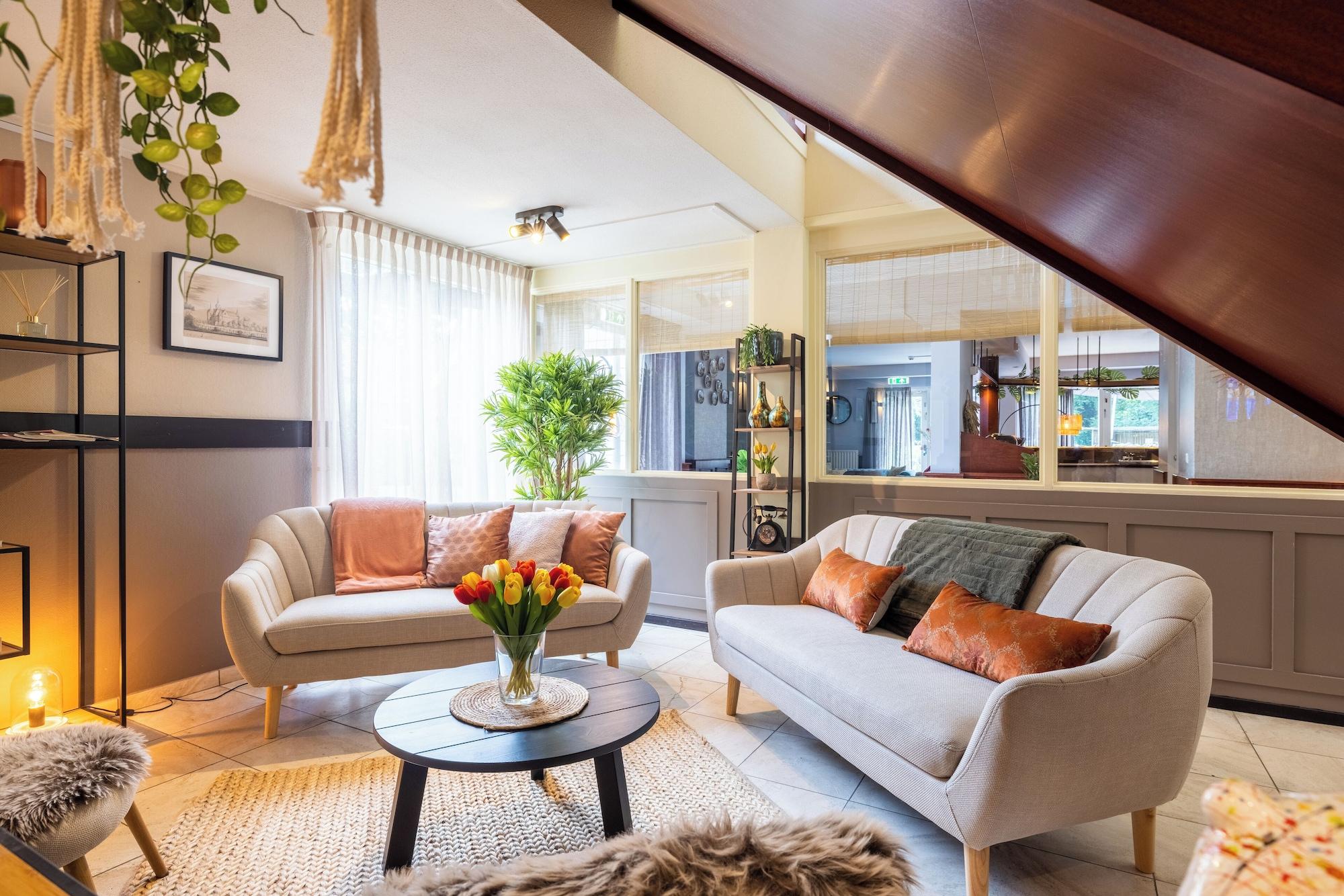 Vista Lobby Hotel Heemskerk