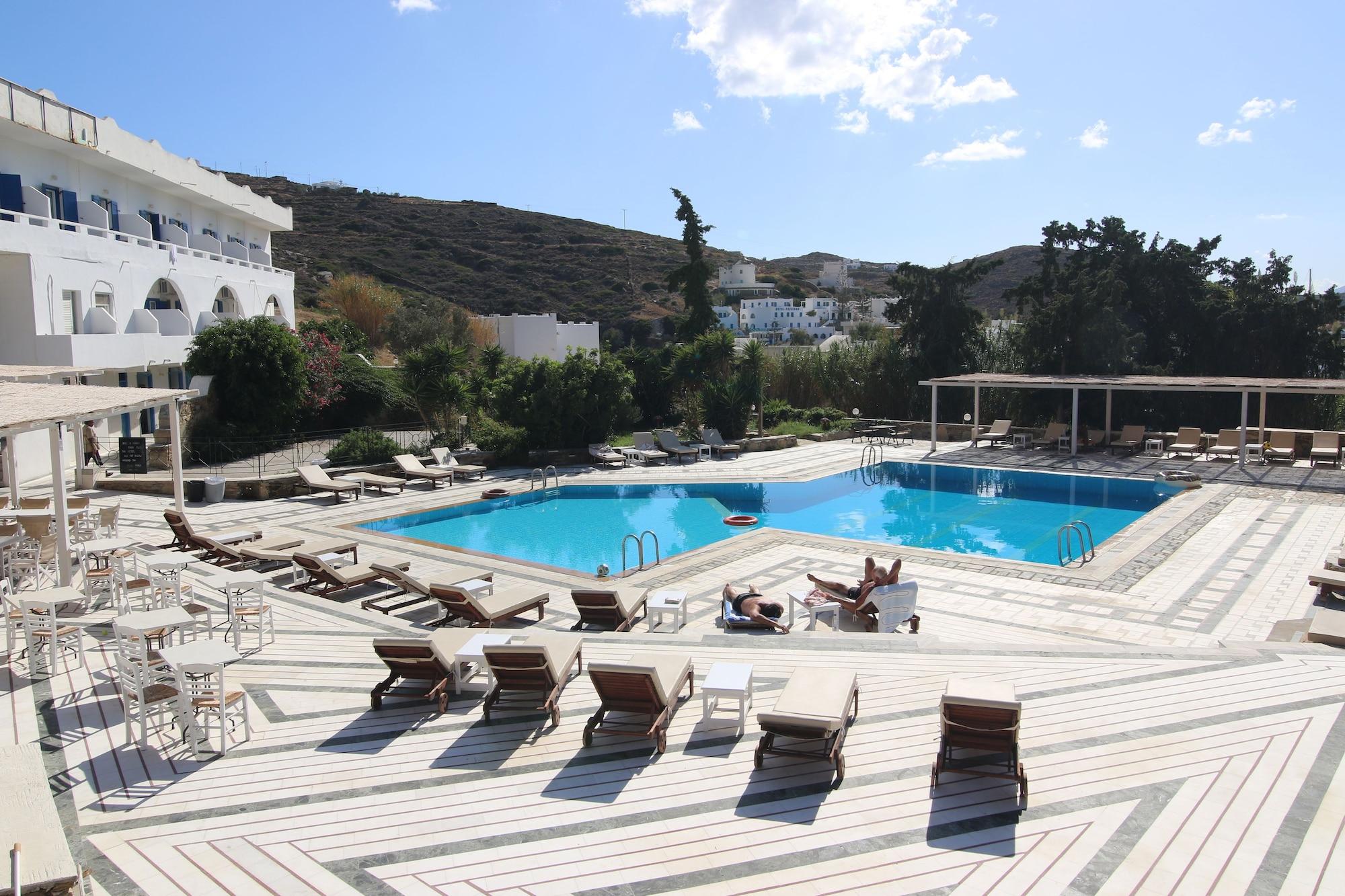 Vista Exterior Armadoros Hotel Ios Backpackers