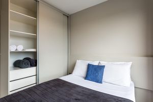 Alquiler Vacacional - Pleione ️ flat completo, garagem, Jd. Botânico, PUC, Centro