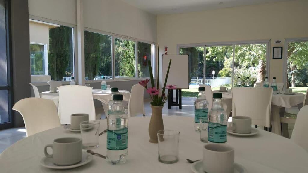 Sala de Reuniones Village Park