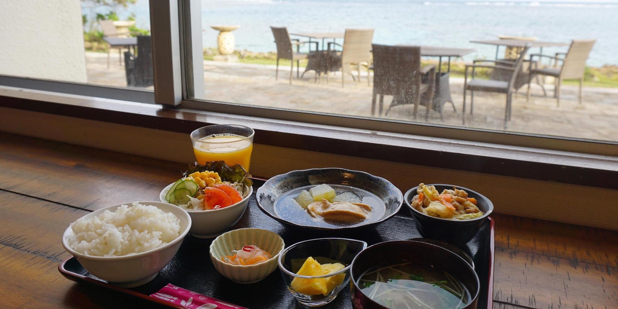 Restaurant Hotel Oceans Nakijin