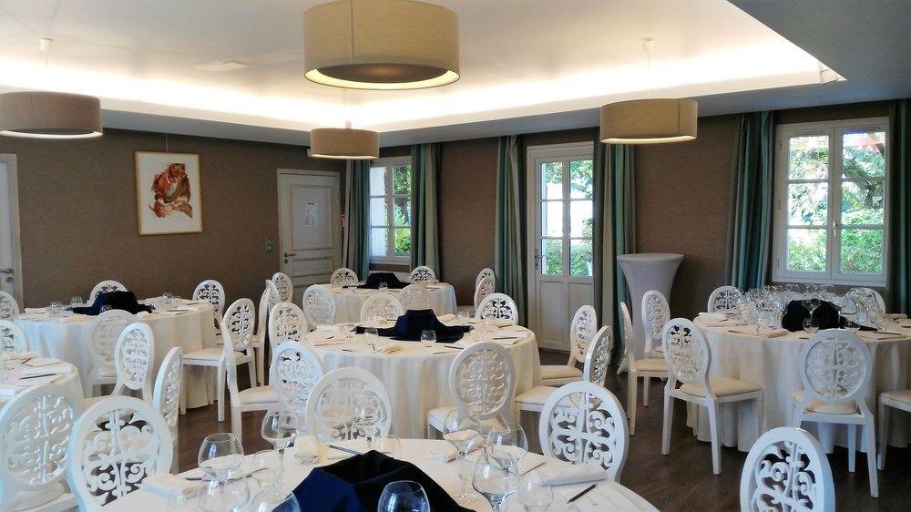 Sala de Reuniones Château de Fère