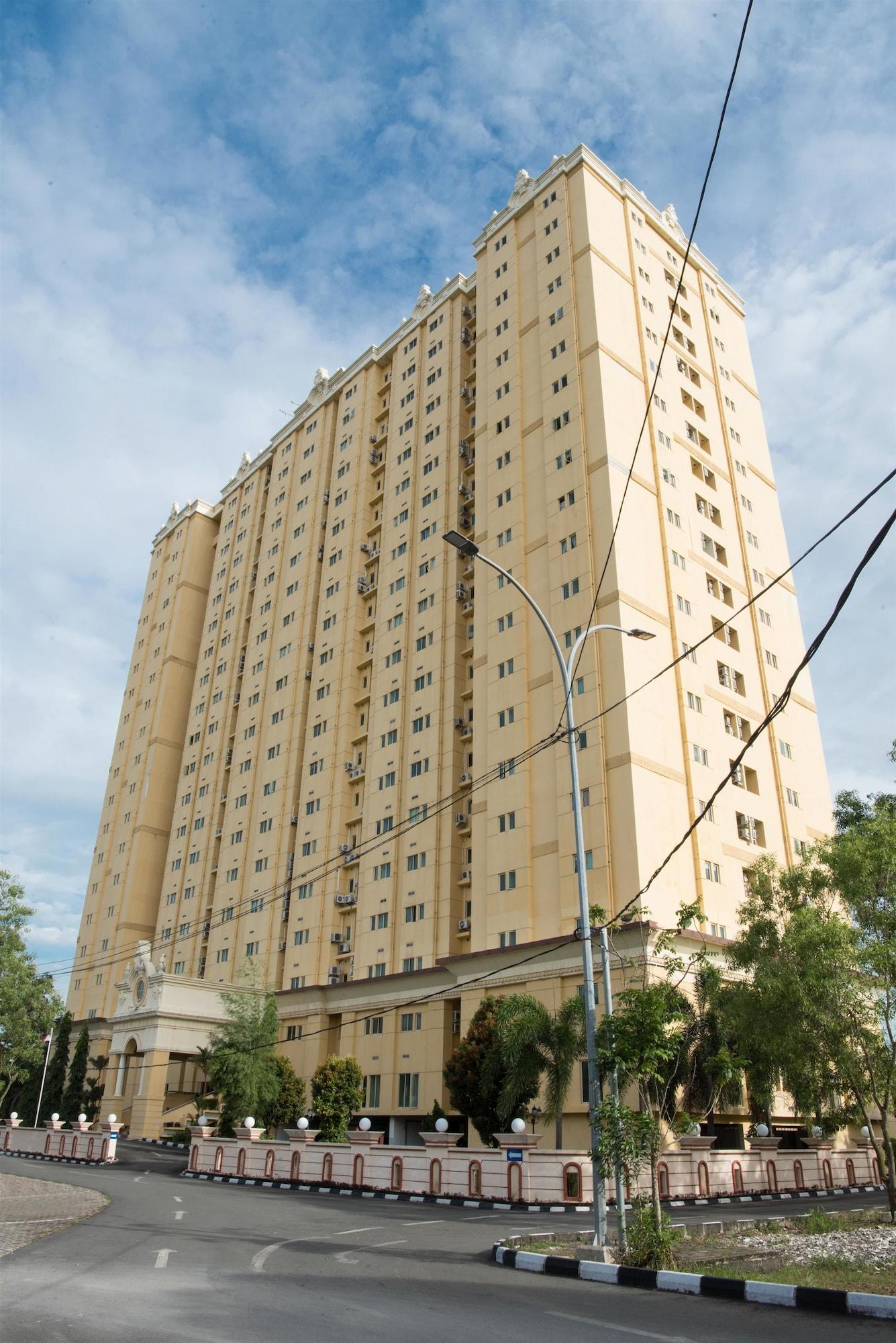 Vista Exterior Apartment Queen Victoria Batam