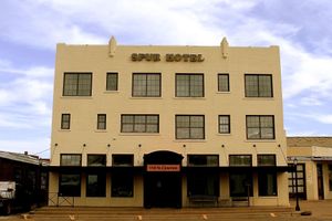 Alojamiento - Spur Hotel