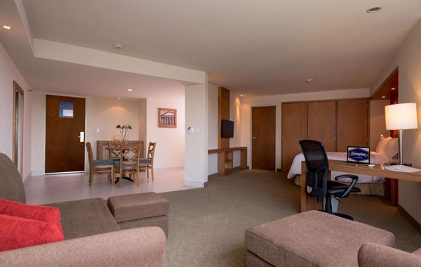 Hampton Inn by Hilton Guadalajara/Expo - Hoteles 3 estrellas en Guadalajara, Jalisco
