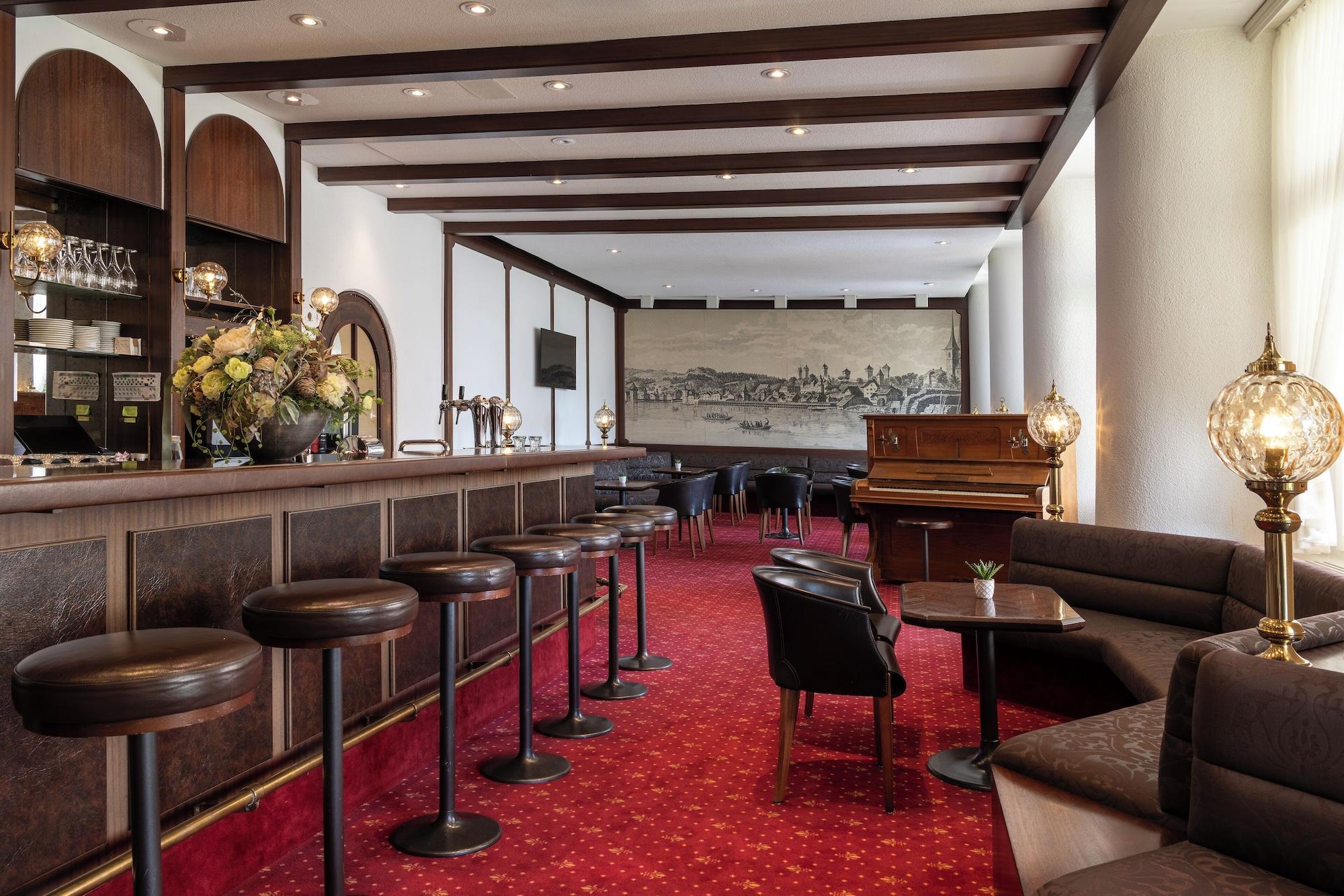 Bar/lounge Grand Hotel Europe