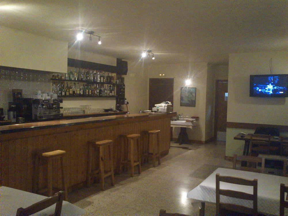 Bar/Salón L'Hostalet