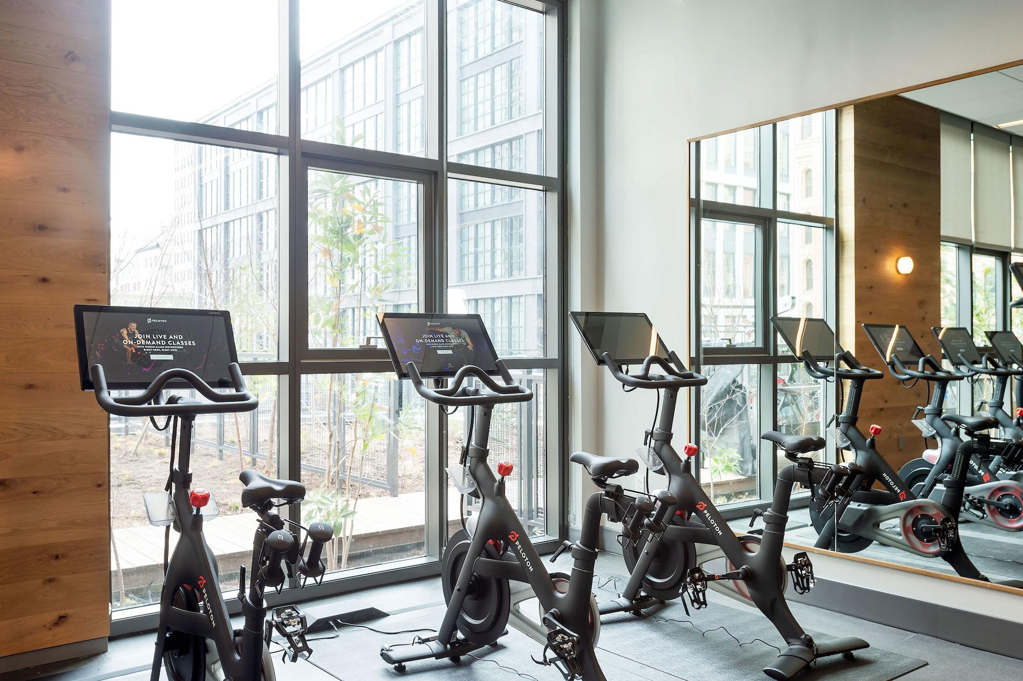 Gimnasio ROOST East Market