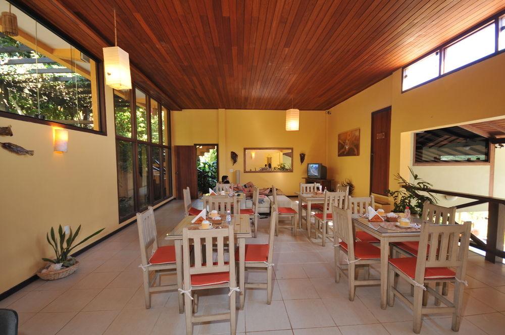 Bar/Salón Amancay Pousada