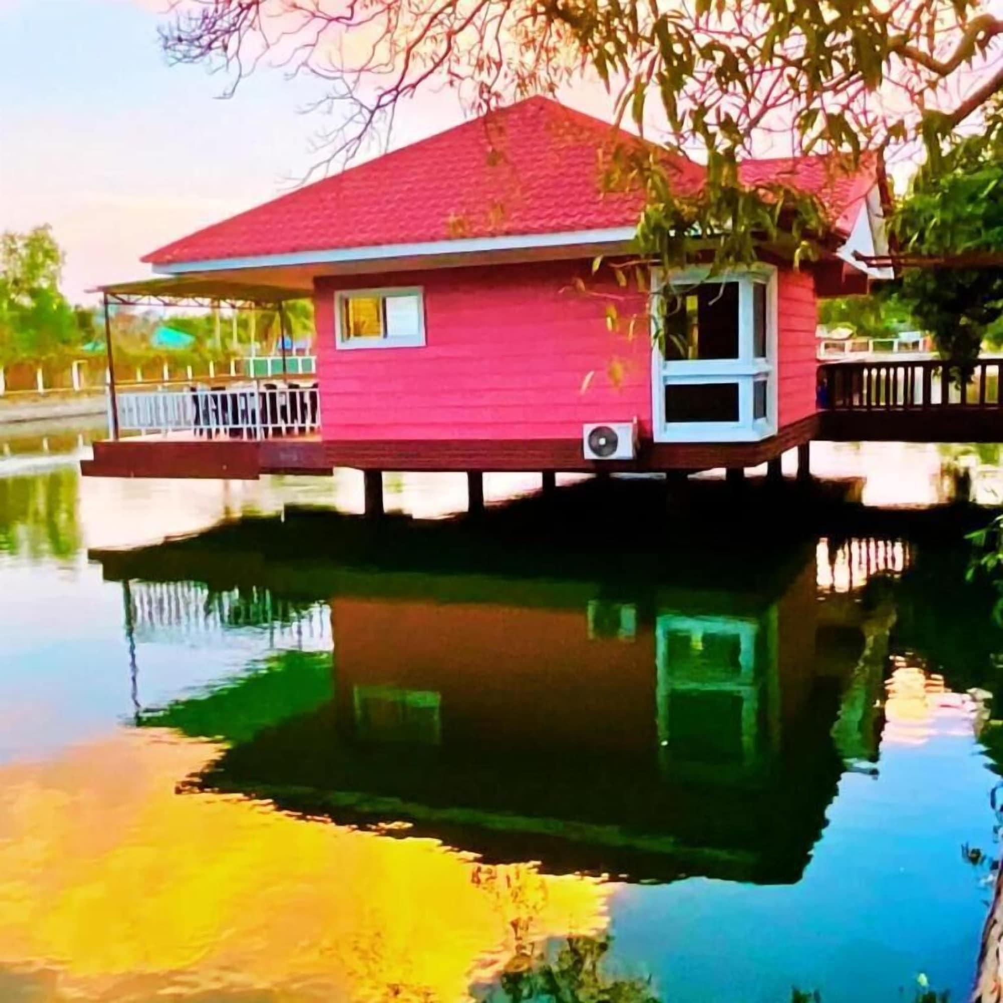 Vista Exterior RiverCoves Resorts