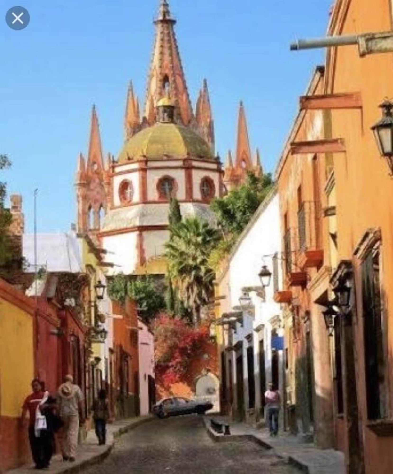 Vista Exterior Hotel Urbano