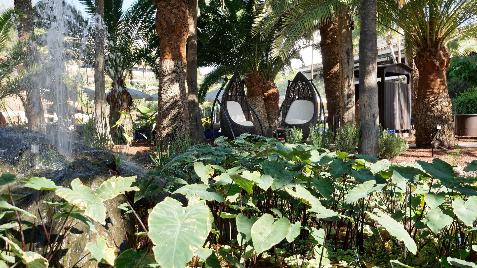 Vista do lobby Hotel Parque Tropical